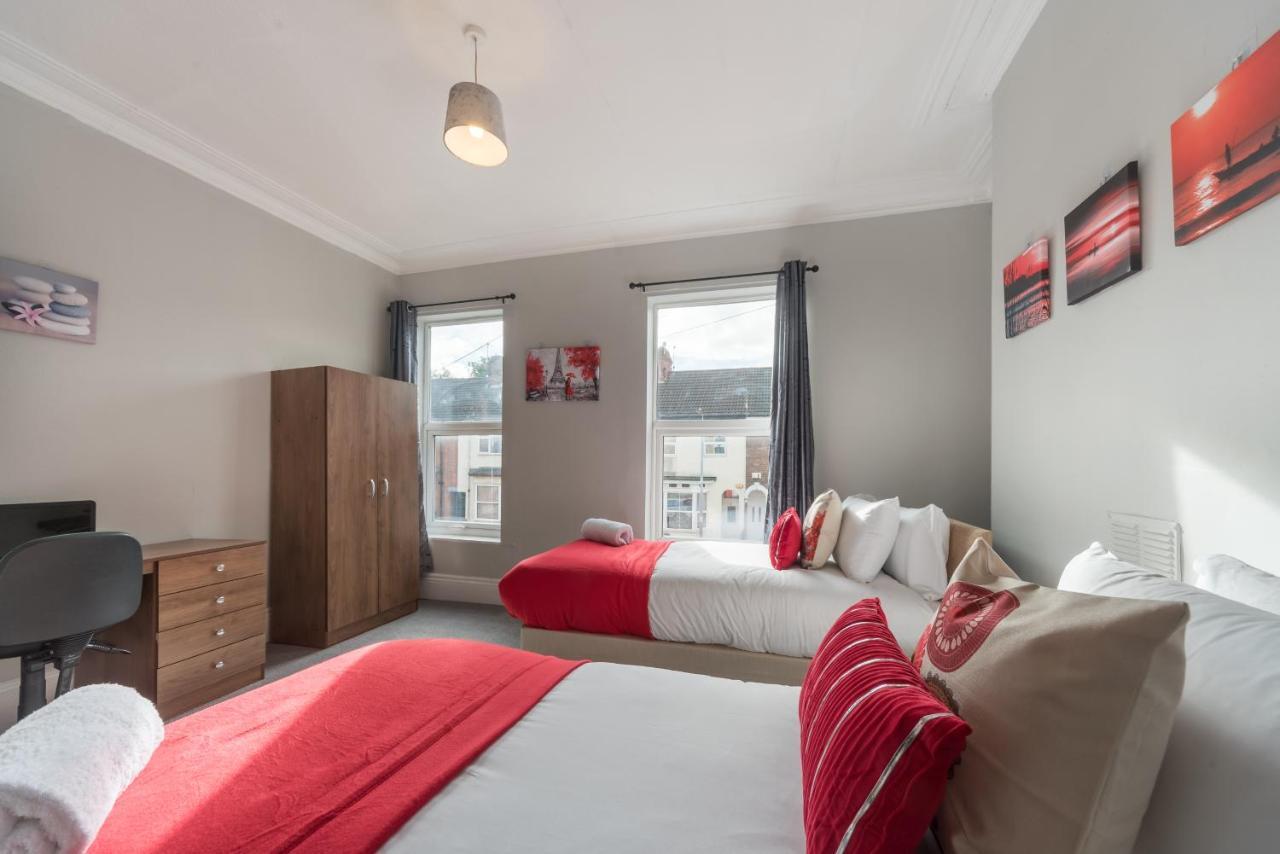 3 Bedroom Saks - 2 Living Area House In Newland Ave Hull Kingston upon Hull Eksteriør bilde